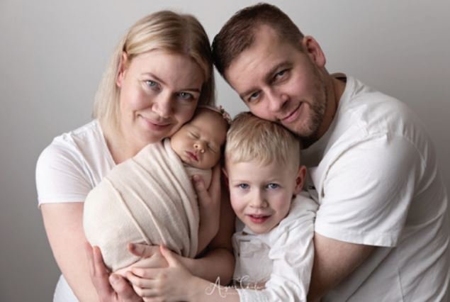 Ingunn Sandra og Birgir Ingvar með Rúrik Leví og Anneyju Evu. MYND AÐSEND