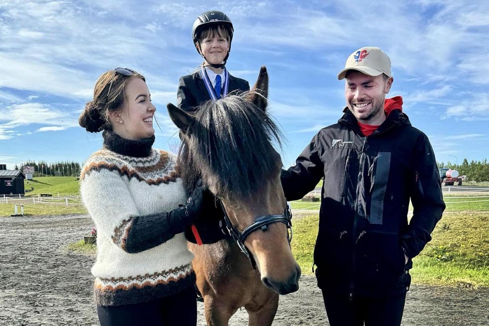 Unnur Rún, Sigrún Sunna á Myllu frá Hólum og Finnbogi Bjarnason. MYNDIR AÐSRNDAR