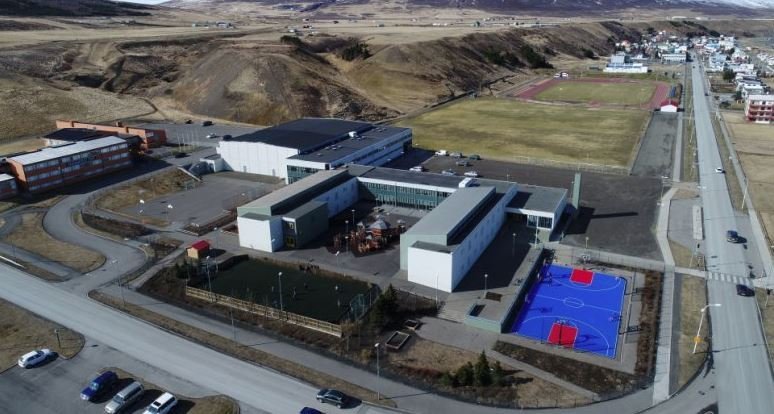 Árskólasvæðið. Mynd tekin af arskoli.is