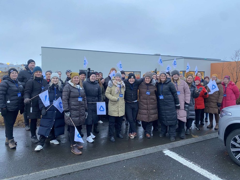 Mynd tekin þegar verkfall hófst.