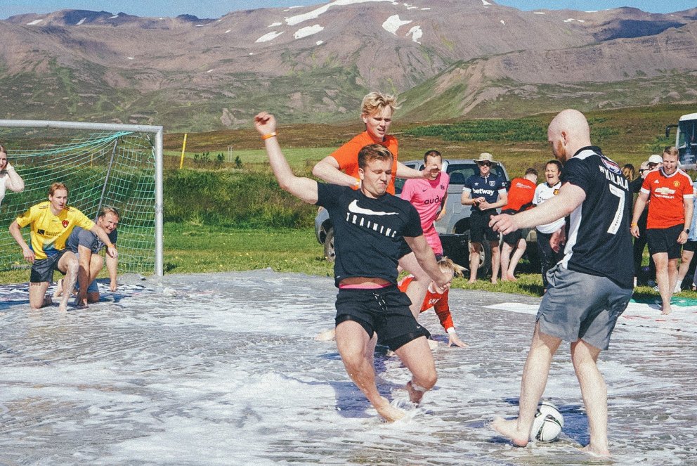 Sápuboltakeppni á síðustu Fljótahátíð. Mynd: Steffý.