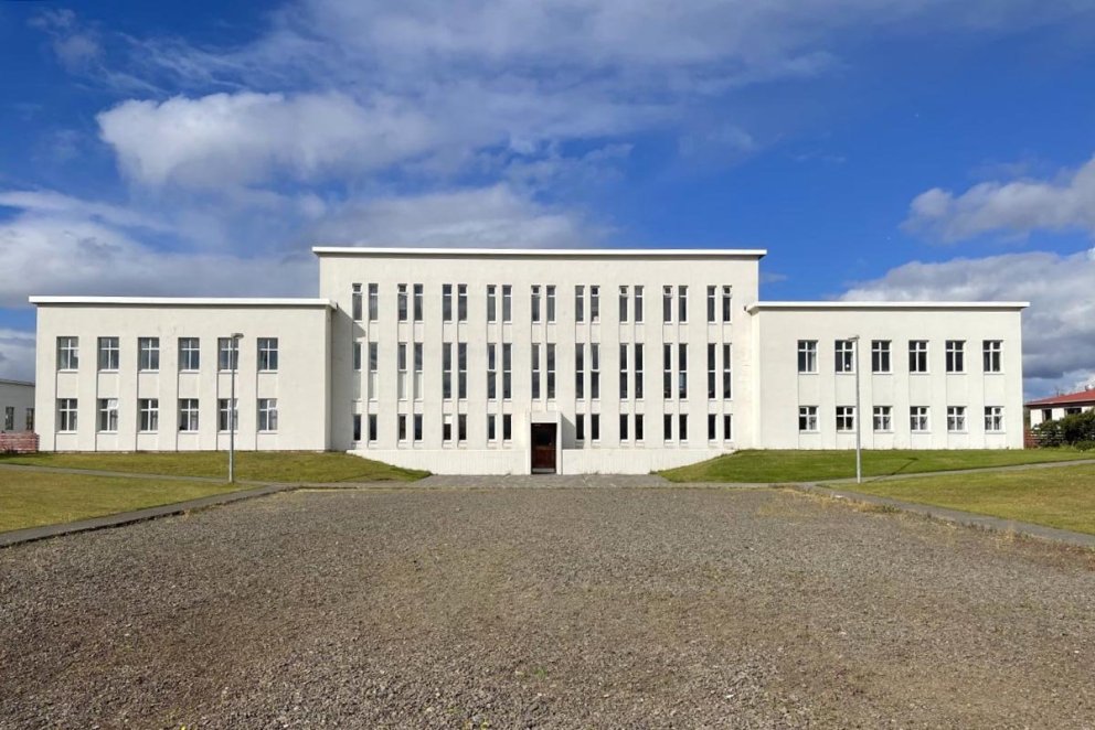 Héraðsskólinn að Reykjum í Hrútafirði. MYND AF HÚNAÞING.IS