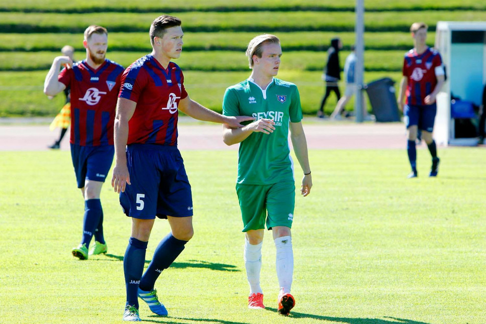 Neil Slooves gerði mark Tindastóls í Mosfellsbænum.  MYND: ÓAB