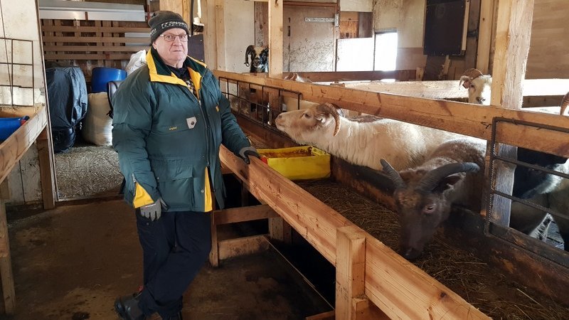 Það er gaman að vera hér og hitta félagana :: Nafabóndinn Hörður Sigurjónsson