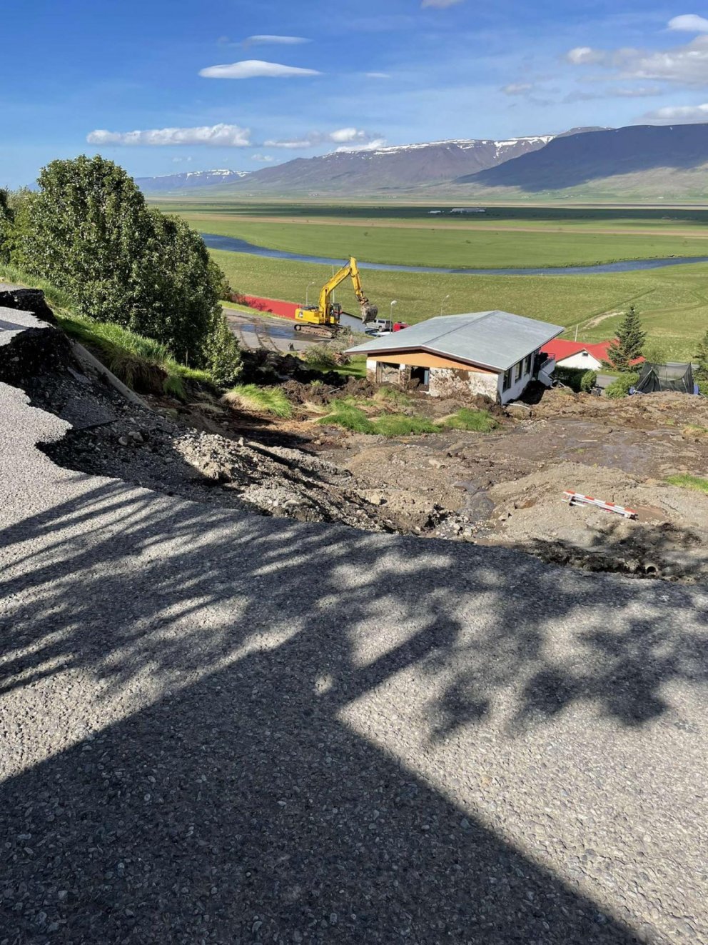 Svæðið þar sem skriðan fór af stað í Varmahlíð. Mynd: Gréta María Halldórsdóttir.