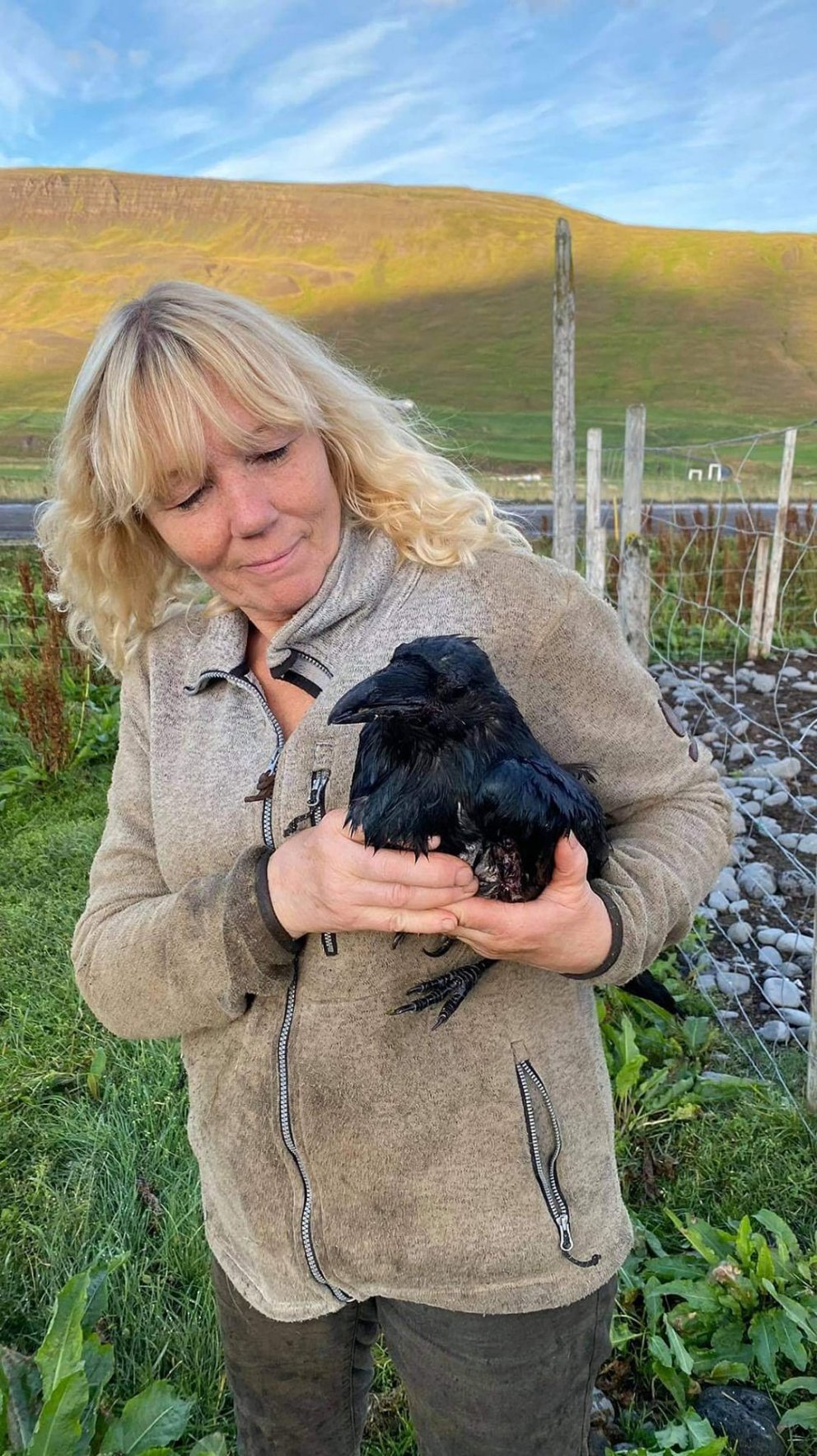 Birgitta H. Halldórdóttir heima í sveitinni. MYND AÐSEND