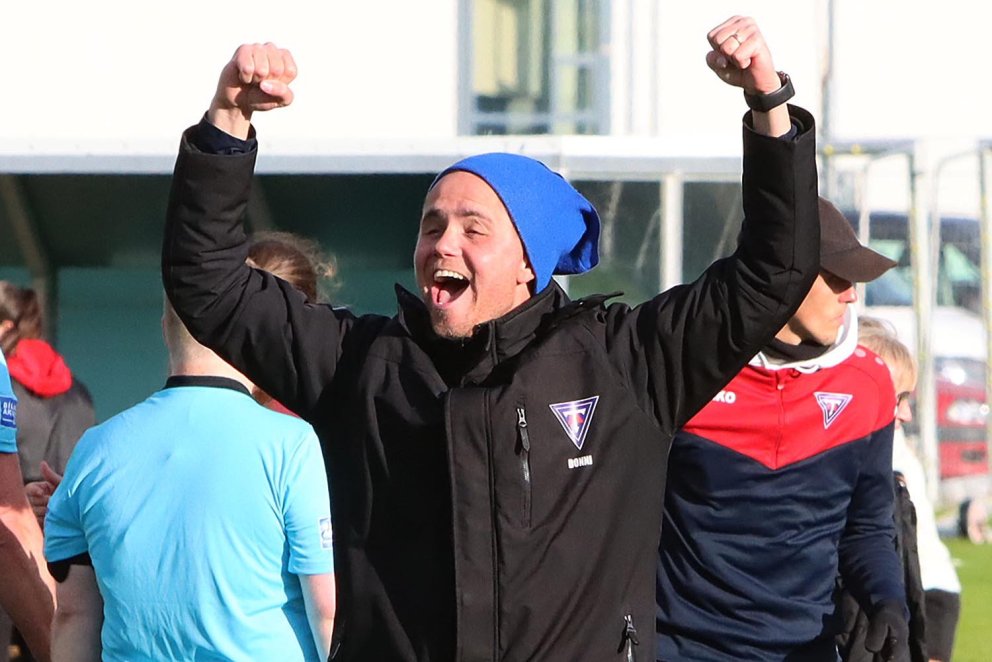 Donni kampakátur að loknum sigurleik í sumar. MYND: ÓAB