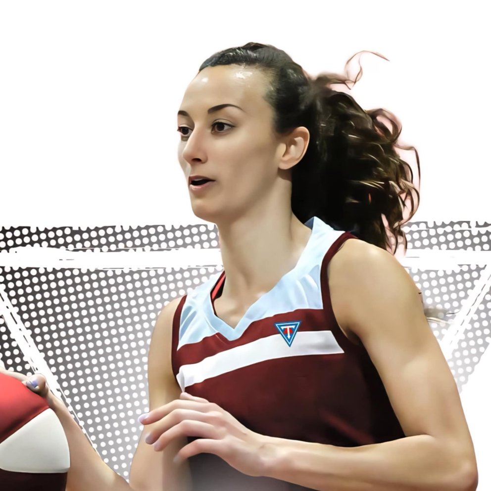 Marta er gengin í Tindstól. Mynd: Davíð Már.