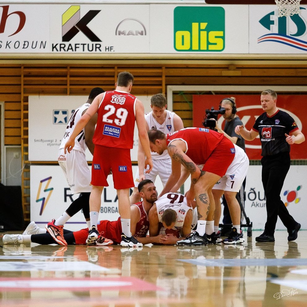 Baráttan við Hauka heldur væntanlega áfram í kvöld. MYND: DAVÍÐ MÁR