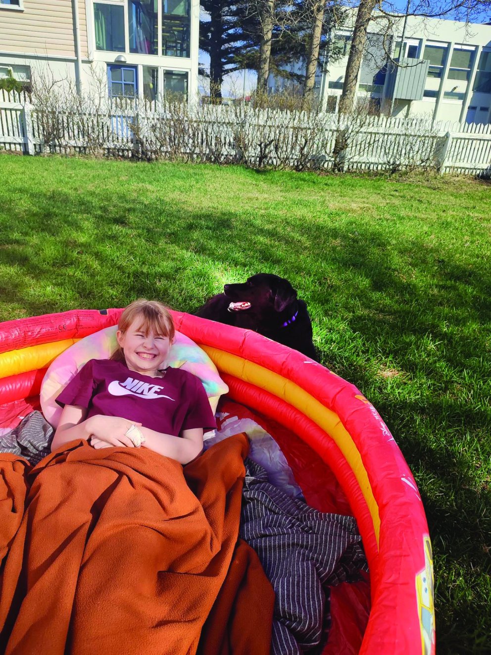 Ísafold Sól og Ísey í sólskinsskapi. MYND AÐSEND