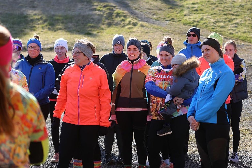 Yfir 100 manns tóku þátt í hlaupinu. MYNDIR: HJALTI ÁRNA