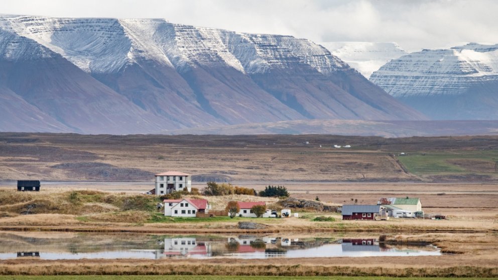 Sjávarborgin að skarta sínu fegursta. Ljósm. Róbert Daníel Jónsson