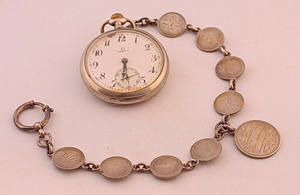 Umrædda úrið sem stolið var í Glaumbæ. Mynd tekin af Facebook síðunni Byggðasafn Skagfirðinga