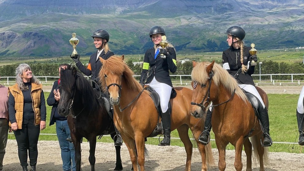 Súsanna Guðlaug Halldórsdóttir og Ronja frá Ríp 3. Myndir teknar af Facebooksíðu Skagfirðings.