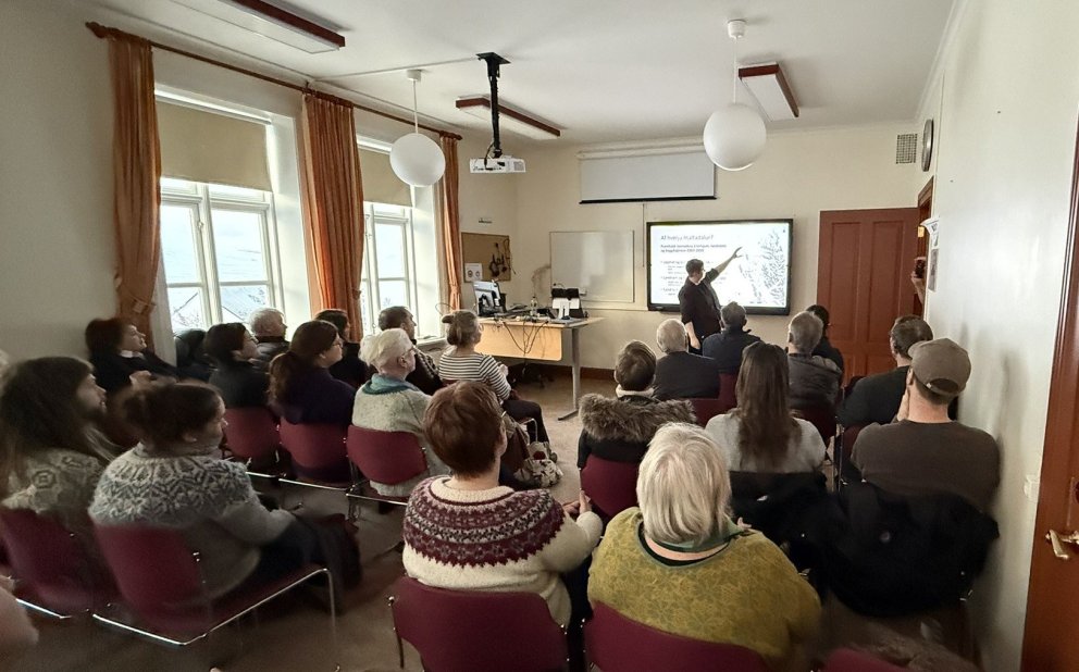 Mynd af fyrirlestrinum. Mynd tekin af Facebook-síðu Háskólans á Hólum.