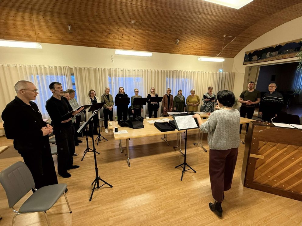 Blaðamaður leit á æfingu hjá kórnum í sl.viku. MYND gg