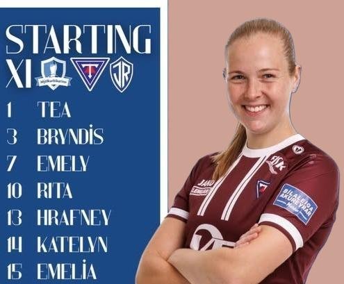 Bryndís Rut fyrirliði. Mynd:facebook,knattspyrnudeildar/Davíð Már.