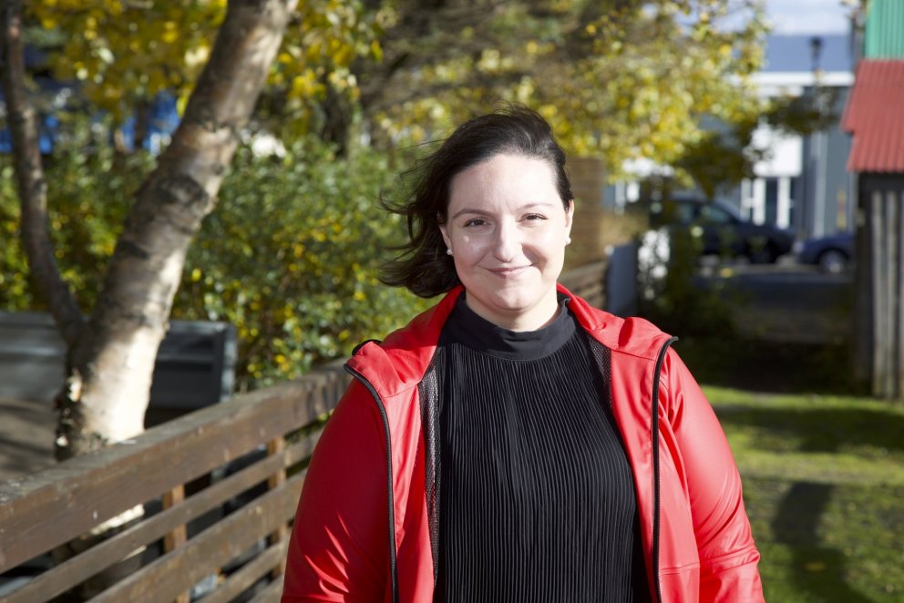 María við gamla rólóvöllinn á Sauðárkróki. MYND GG