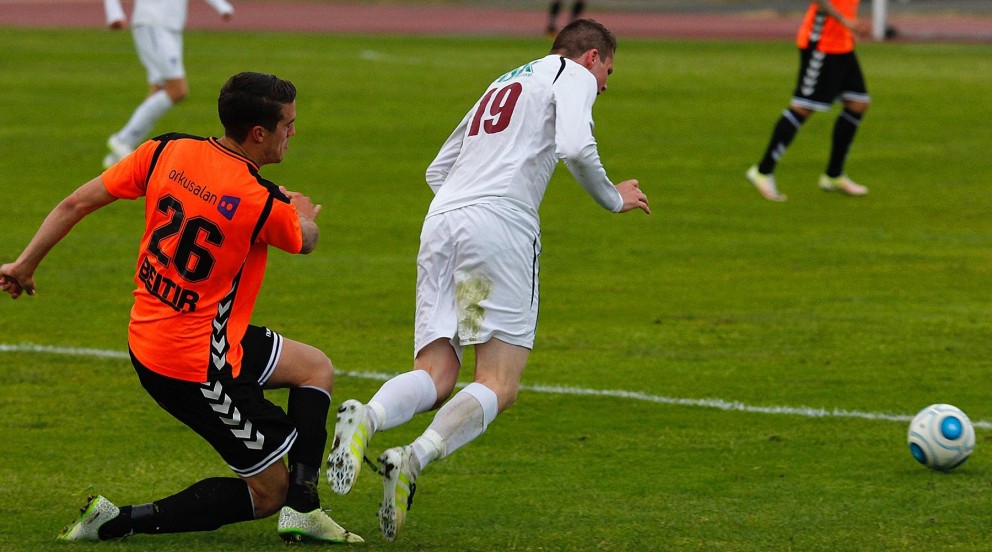 Ragnar Gunnarsson sendur í ókeypis flugferð til France.  MYND: ÓAB