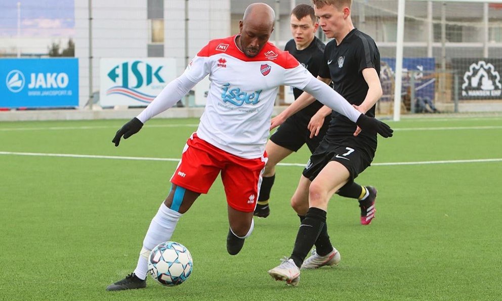 Akil De Freitas var á skotskónum í dag. Hér er hann í sigurleik gegn toppliði Vængja Júpiters fyrr í sumar, áður en Kormákur/Hvöt fékk nýju búningana. MYND: ÓAB