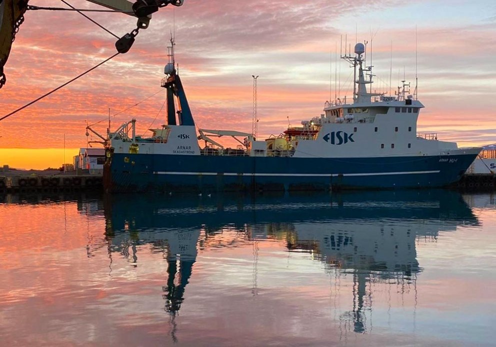 Arnar HU1 í höfn á Sauðárkróki og nei, myndin er ekki frá deginum í dag. MYND: FISK.IS