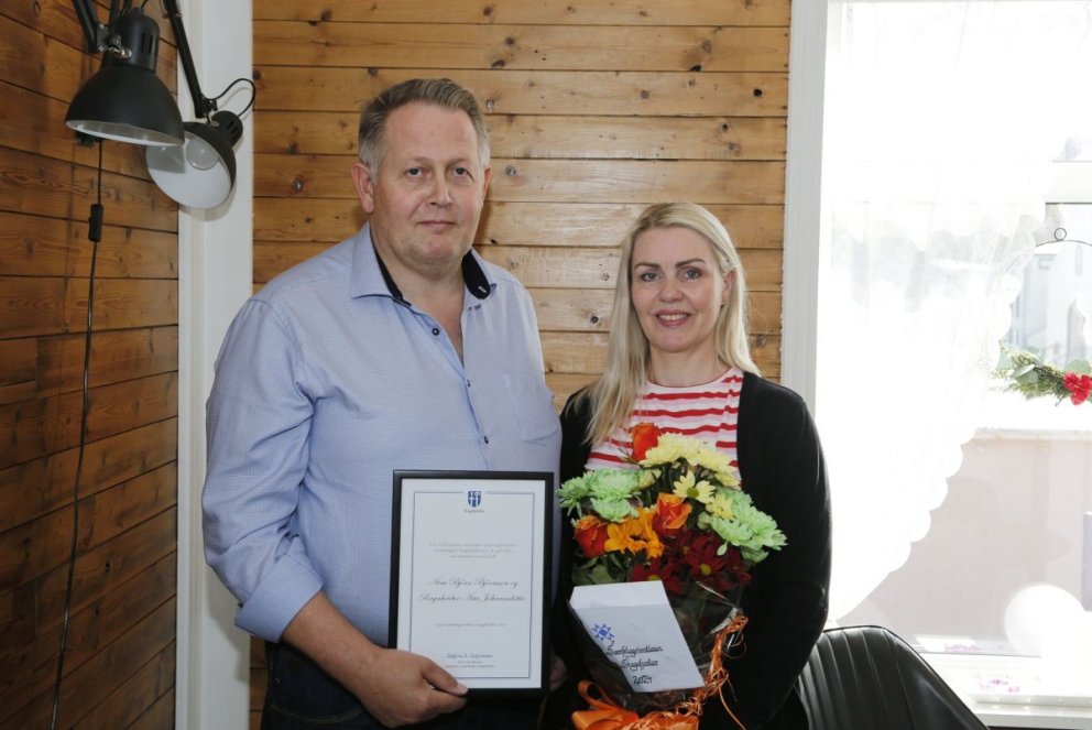 Árni og Ragnheiður handhafar Samfélagsverðlauna Skagafjarðar árið 2024.