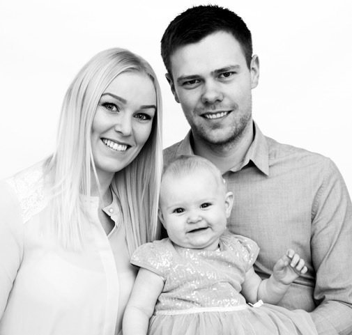 Matgæðingarnir Arnrún og Kristján ásamt dóttur sinni. Aðsend mynd.