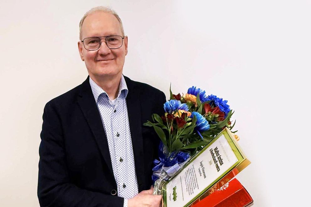 Ásgeir var þakklátur en vildi nú eiginlega helst láta atkvæðin sín renna til Kalla Lúðvíks en hann komst ekki upp með það. MYND GG AÐRAR MYNDIR ÚR EINKASAFNI