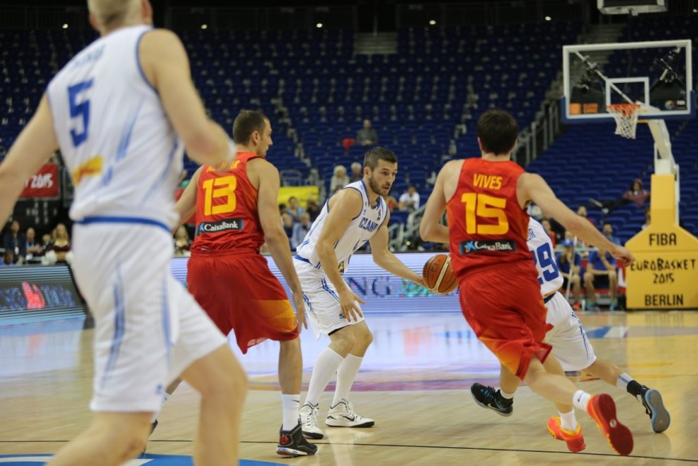 Skagfirðingurinn Axel Kárason í leiknum á móti Spánverjum. Ljósm./Karfan.is