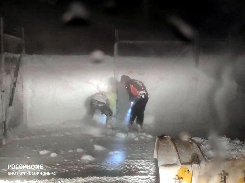 Björgunarsveitarmenn að störfum í óveðrinu í desember. Mynd: Facebooksíðan Björgunarsveitin Húnar.