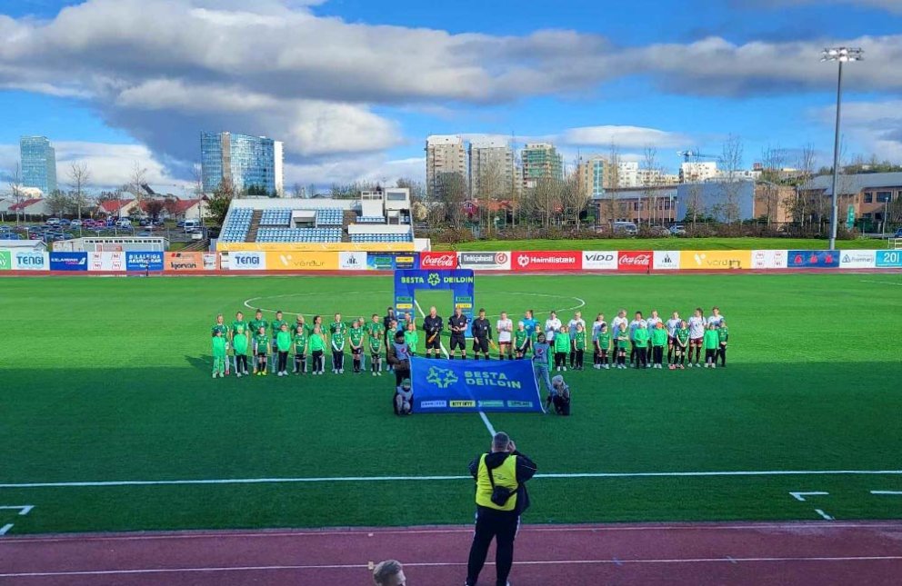 Blikar og Stólastúlkur á meðan staðan var enn 0-0 – eða þannig. MYND: PF