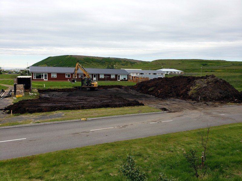 Grunnur fyrsta íbúðarhússins á Blönduósi í rúmlega tíu ár var tekinn fyrir ári síðan. Mynd: huni.is