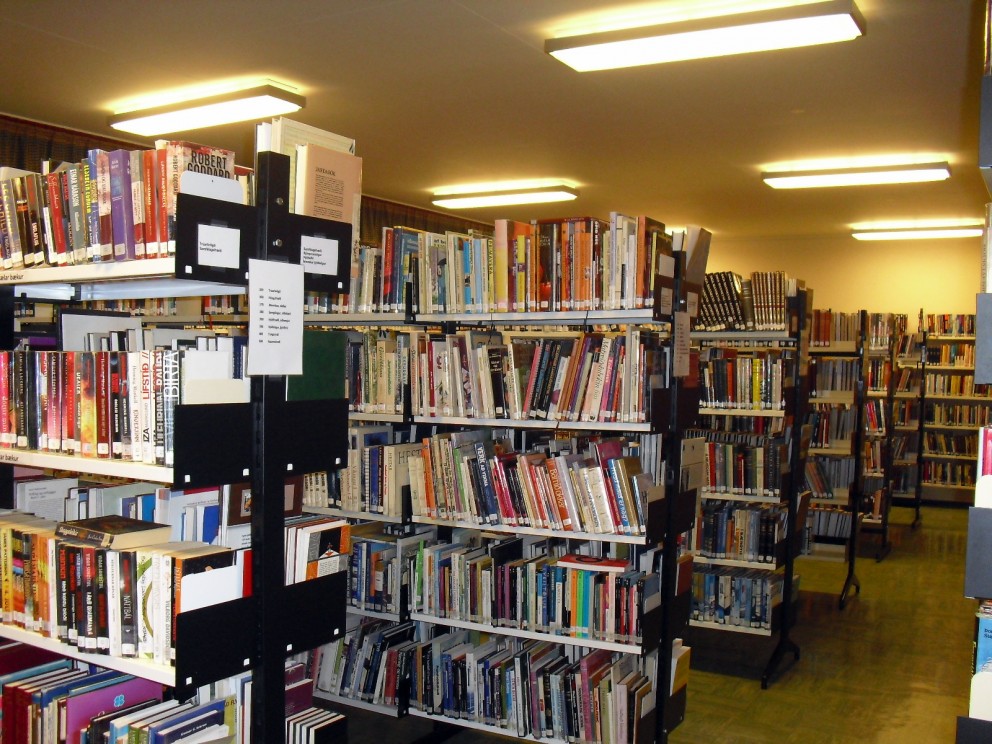 Kaffi og bakkelsi á bókasöfnum í dag