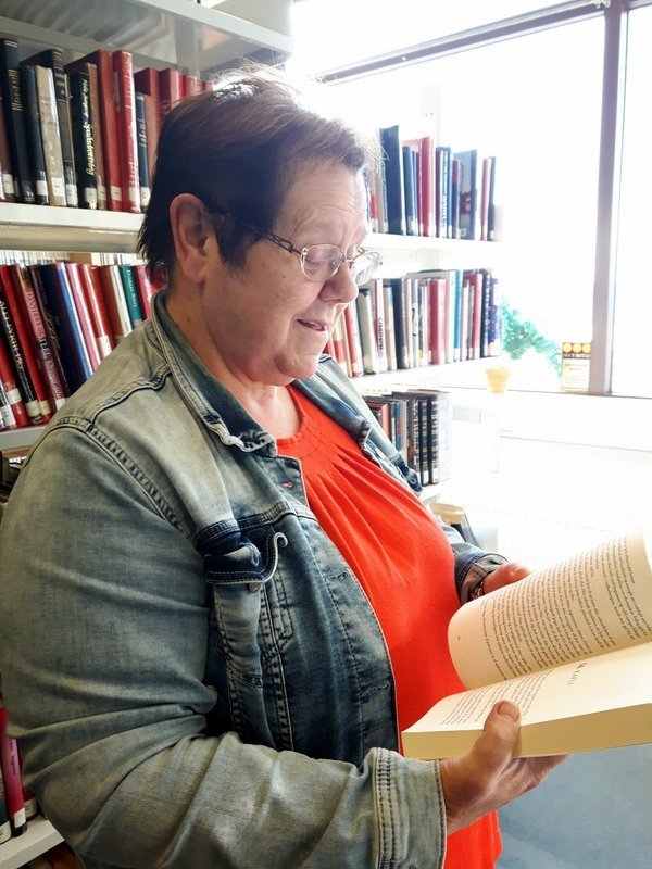 Sigríður er fastagestur á Bókasafni Húnaþings vestra.