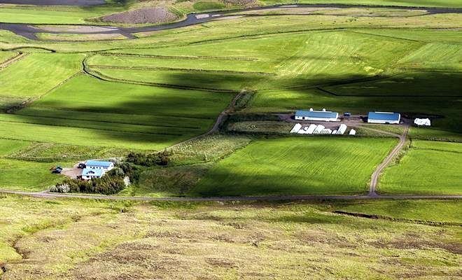 Brúsastaðir í Vatnsdal. Myndir af vef Húnavatnshrepps.