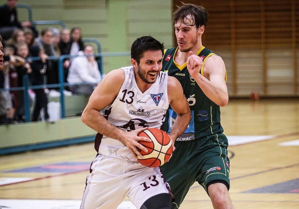 Dino átti flottan leik gegn Sköllunum. MYND: HJALTI ÁRNA