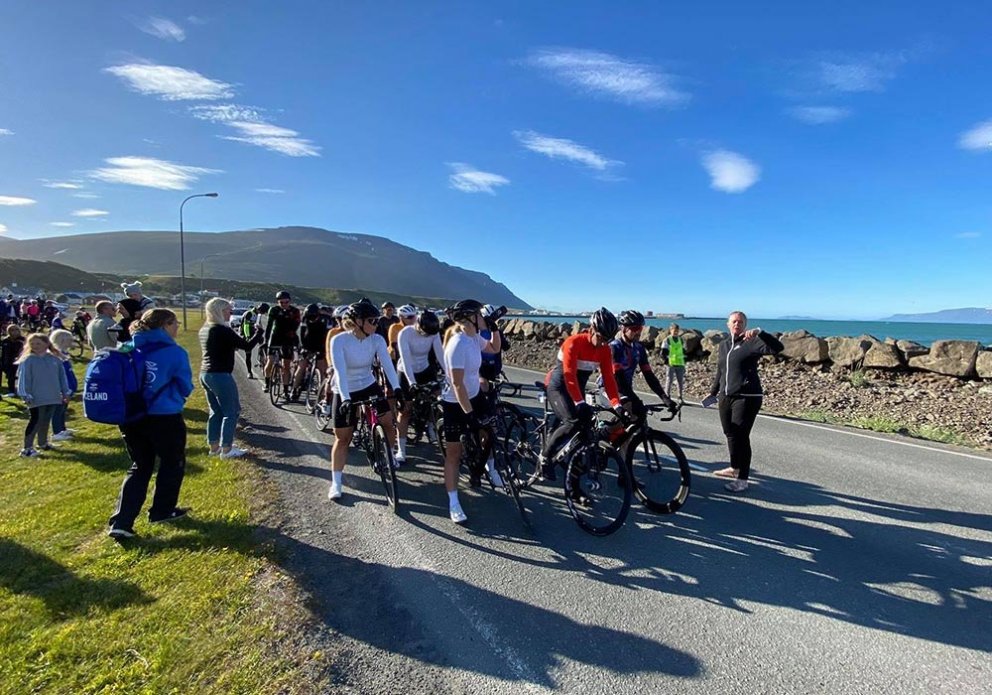 Frá ræsingu Drangeyjarmótsins í gærkvöldi. MYND: PÉTUR INGI