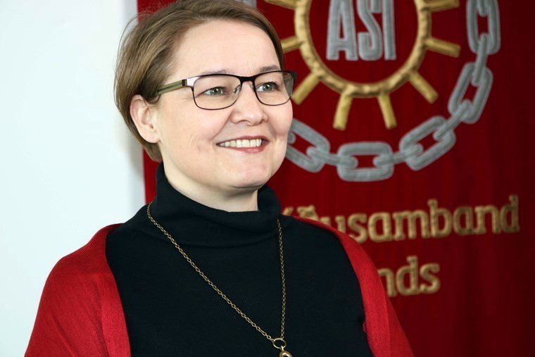 Drífa Snædal hefur staðið í ströngu sem forseti ASÍ og nú sé henni ekki lengur til setunnar boðið í forsetastóli. Mynd: ASÍ