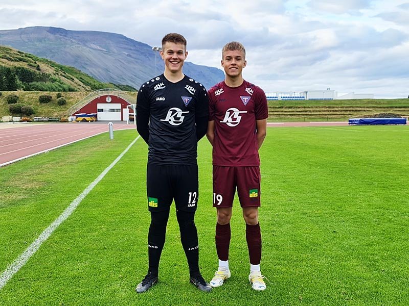 Einar og Bragi sælir að leik loknum. MYND: RÚNAR RÚNARSSON