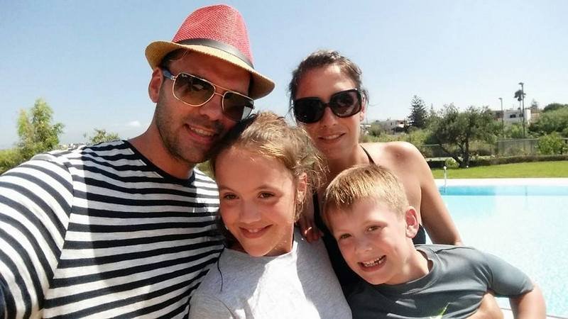 Bjarni Gaukur Sigurðsson og Elísabet Jónsdóttir ásamt börnum sínum Bríeti og Þór Óla en Olgu Elísu vantar á myndina. Myndir aðsendar utan mynd af Blönduósi en hana tók Óli Arnar.