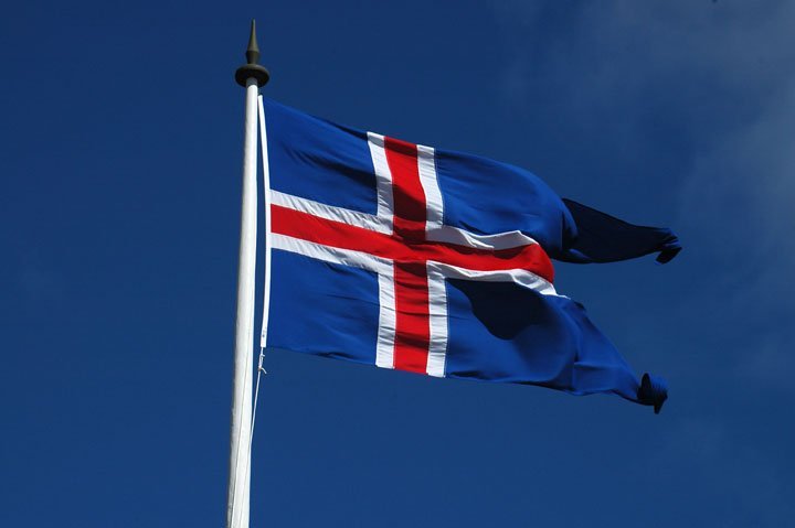 Allir eiga að flagga á 17 júní.