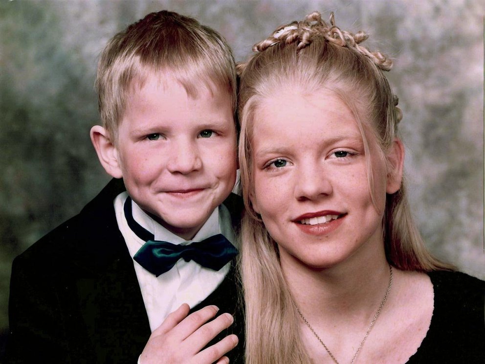 Hugrún og Heimir bróðir hennar í fermingarmyndatökunni hennar.  MYND PÉTUR INGI