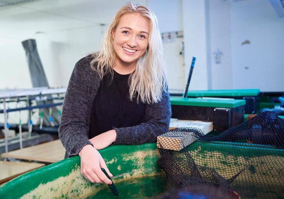 Nemandi í fiskeldi á Hólum. Myndin er nokkurra ára gömul. MYND: HÓLASKÓLI