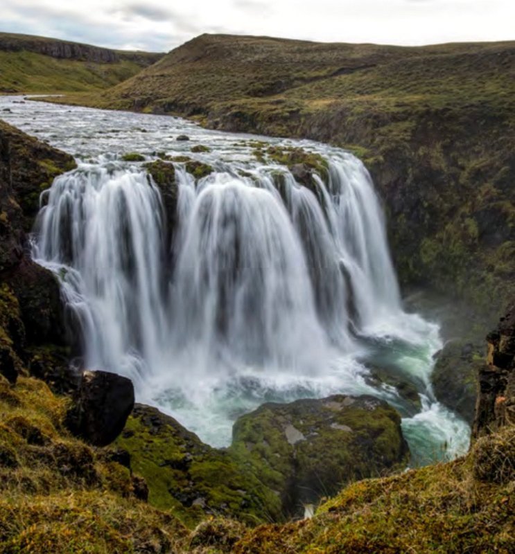Fossinn Freyðandi í Vatnsdalsá. Ljósmynd: Róbert Daníel Jónsson