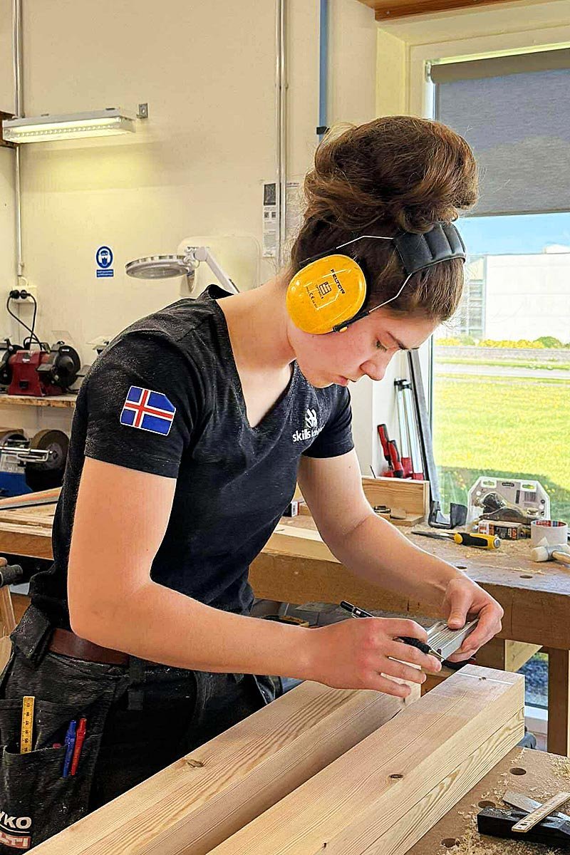 Freyja Lubina við æfingar í verknámi FNV á dögunum. MYNDIR: GG