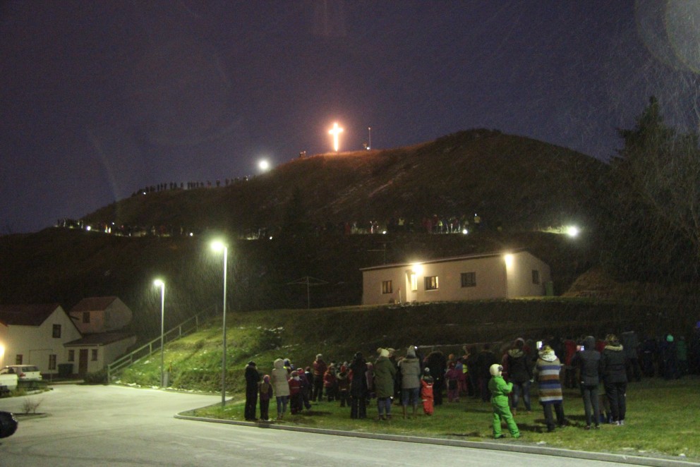 Árleg friðarganga Árskóla fór fram á Sauðárkróki í morgun. Ljósm./BÞ