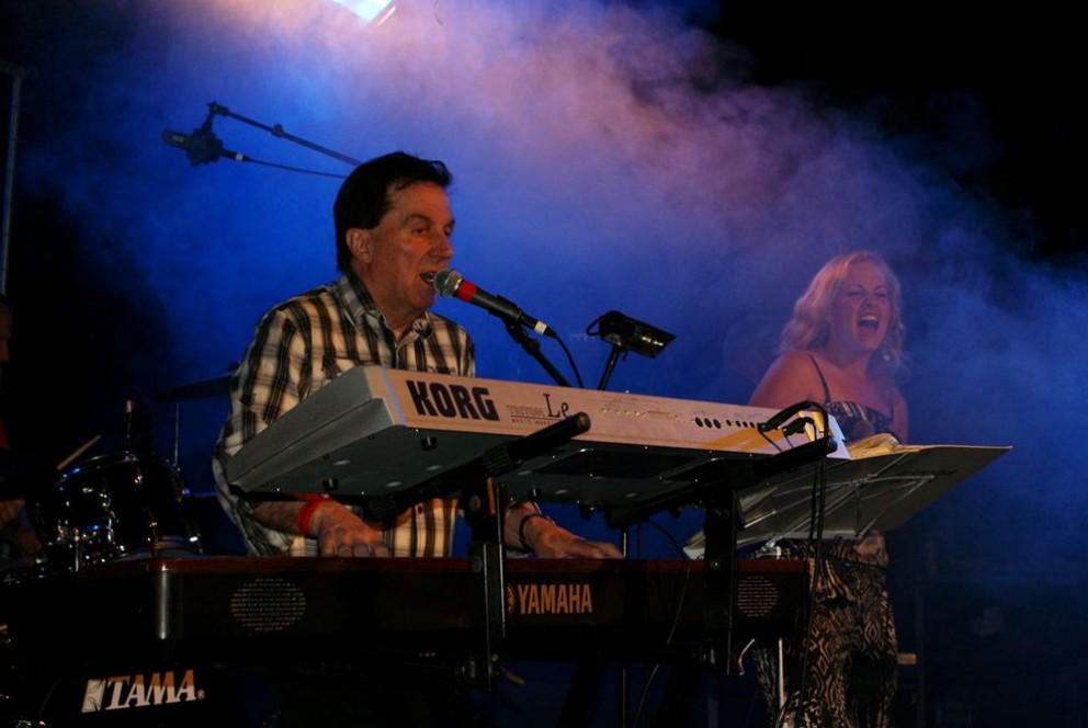 Miðasala á Jólastjörnur Geirmundar hefst í dag