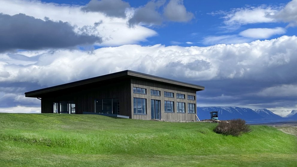 Allt að verða klárt í nýja golfskálanum á Hlíðarenda en myndin var tekin sl. þriðjudag.