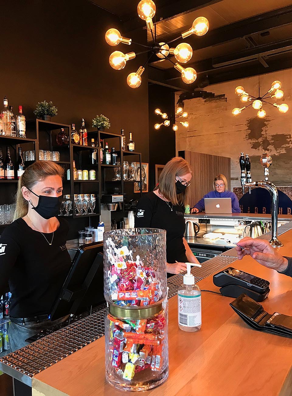 Harbour restaurant & bar er Skagaströnd til sóma. MYNDIR: ÓAB og af FACEBOOK