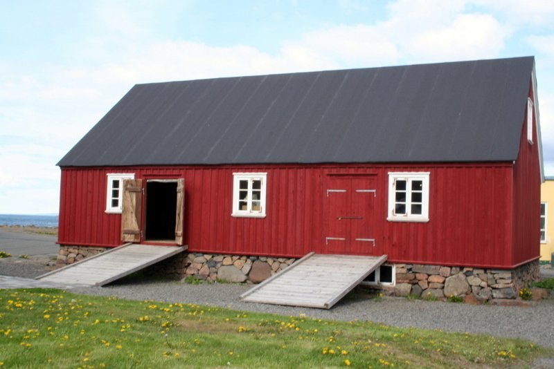 Hillebrandtshús á Blönduósi þar sem Hafíssetrið er til húsa.